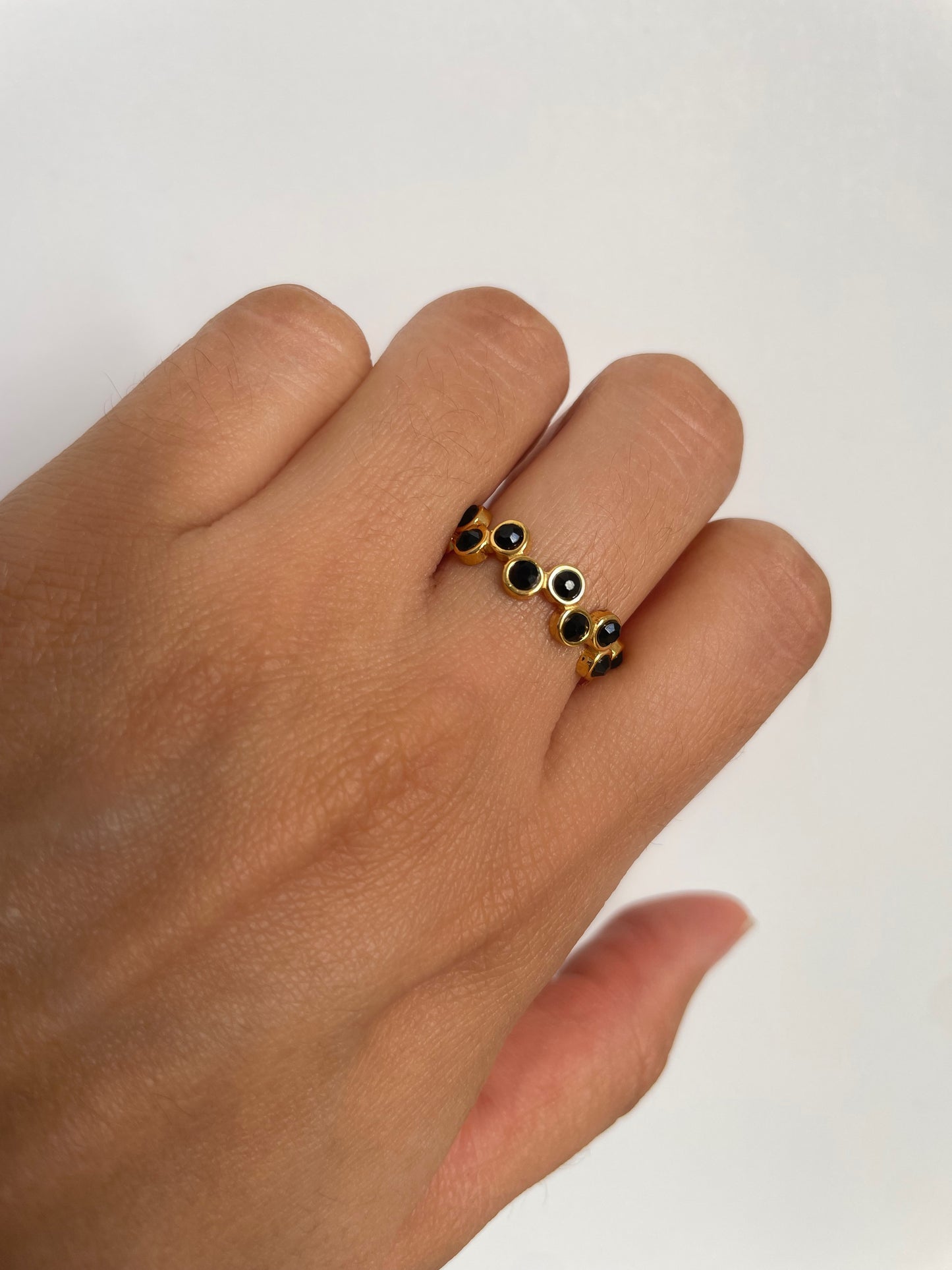 BEE RING