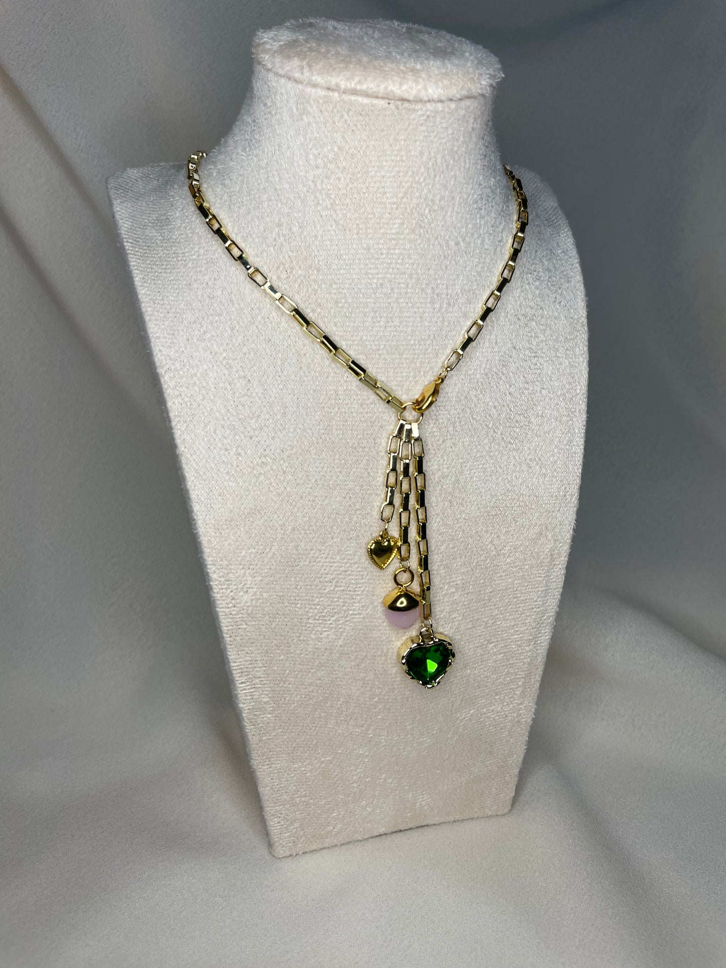 ELEONOR NECKLACE