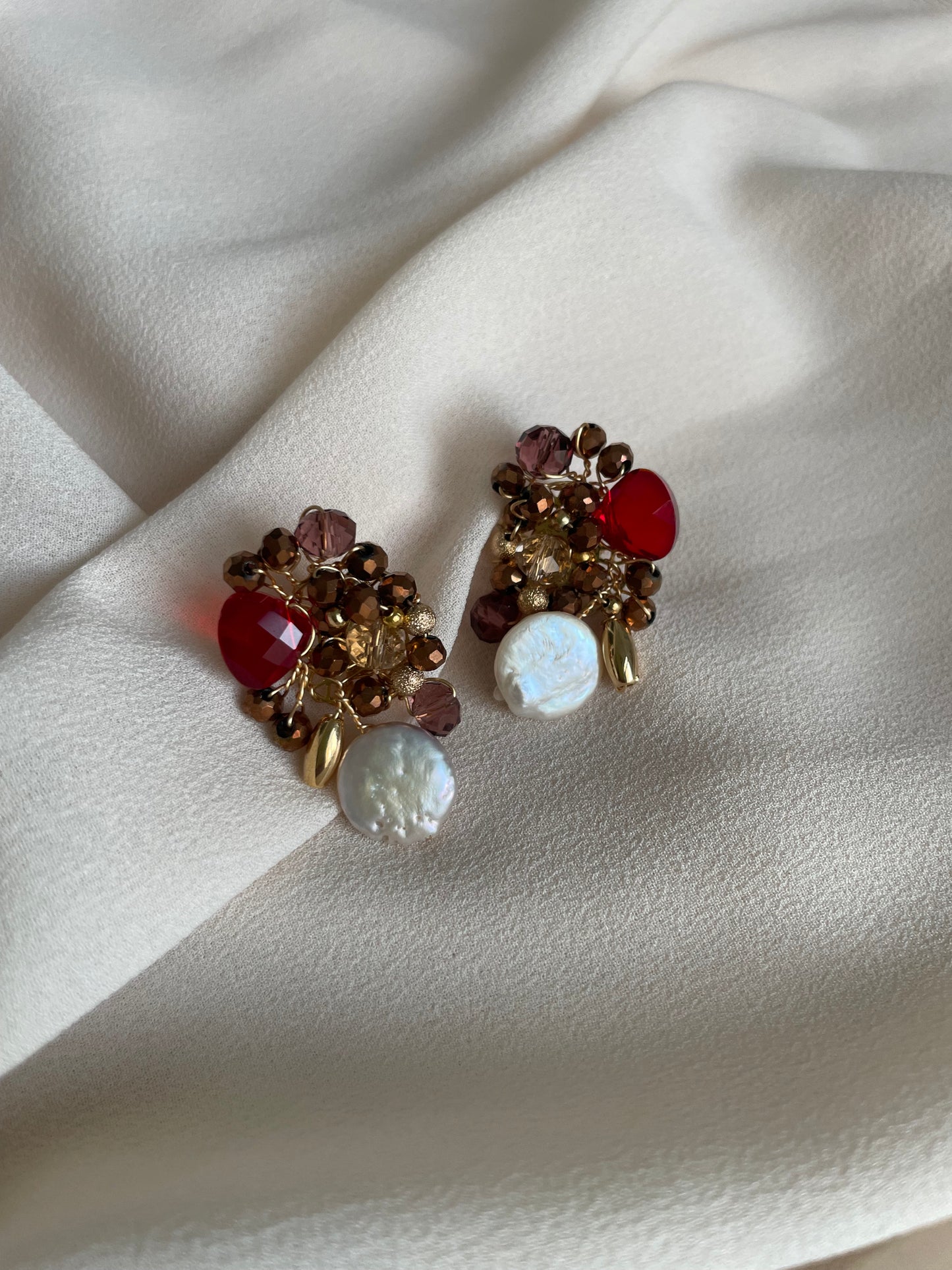 ROYAL EARRINGS
