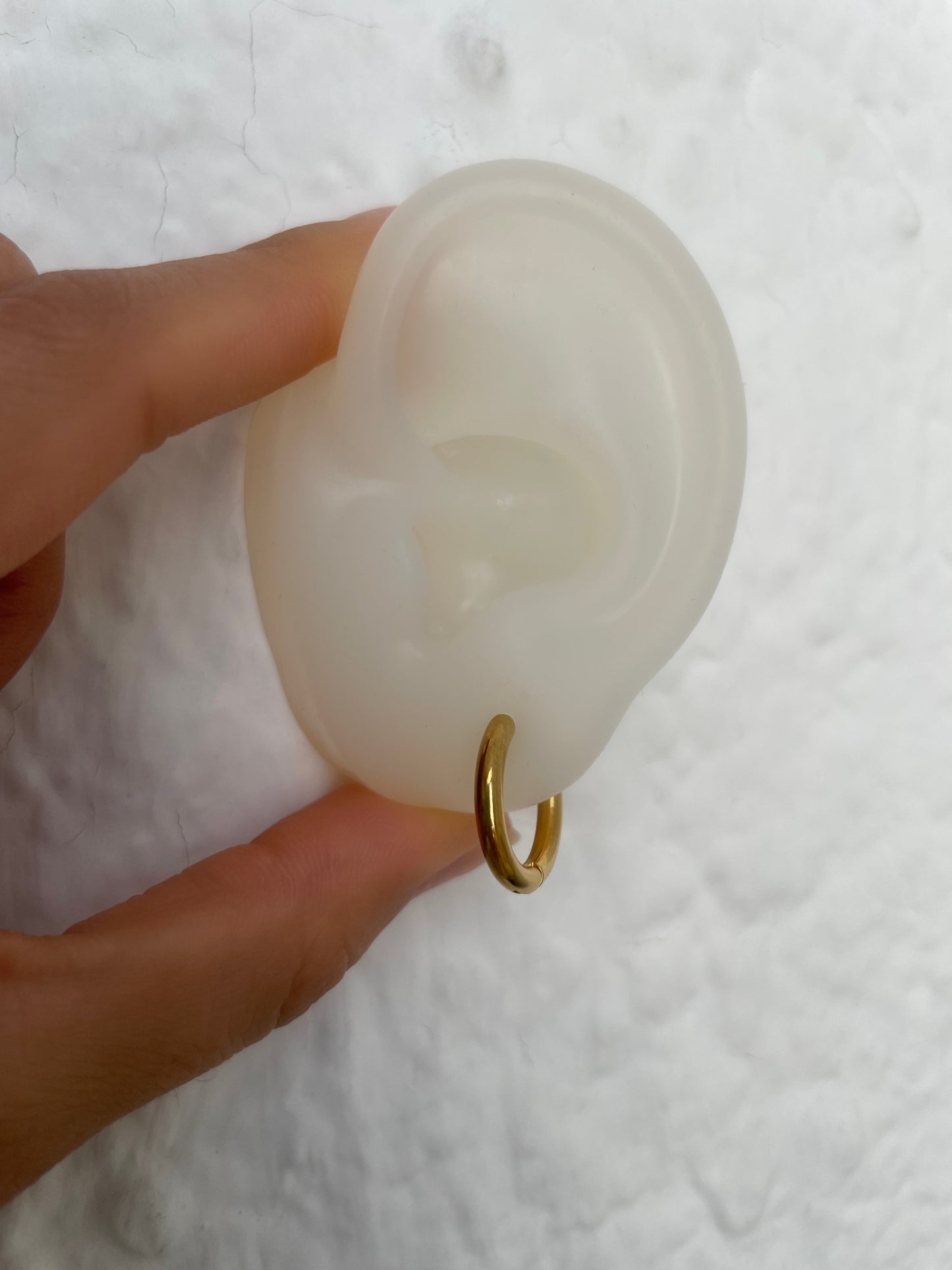 HUGGIE HOOPS
