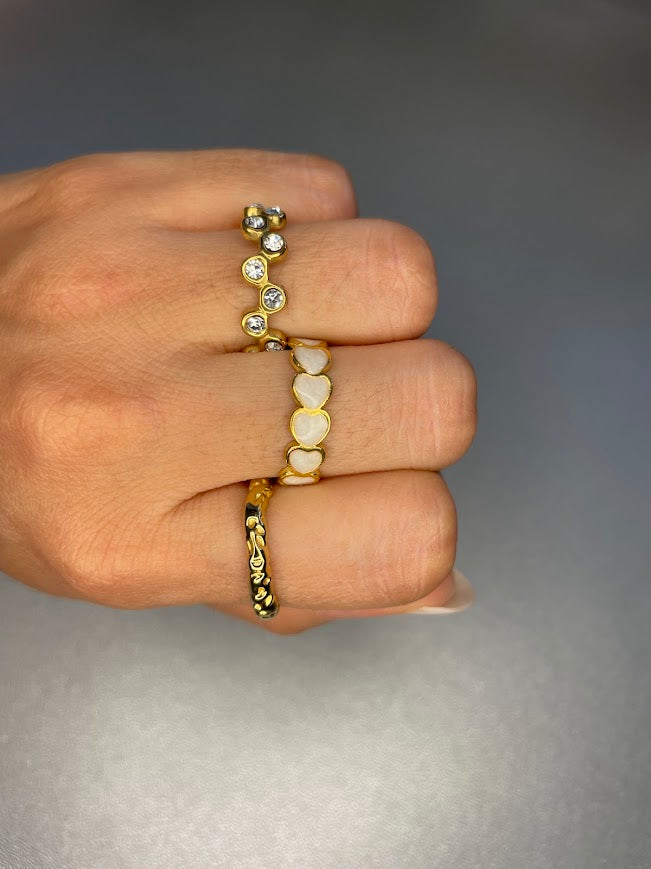 WHITE HEART Ring